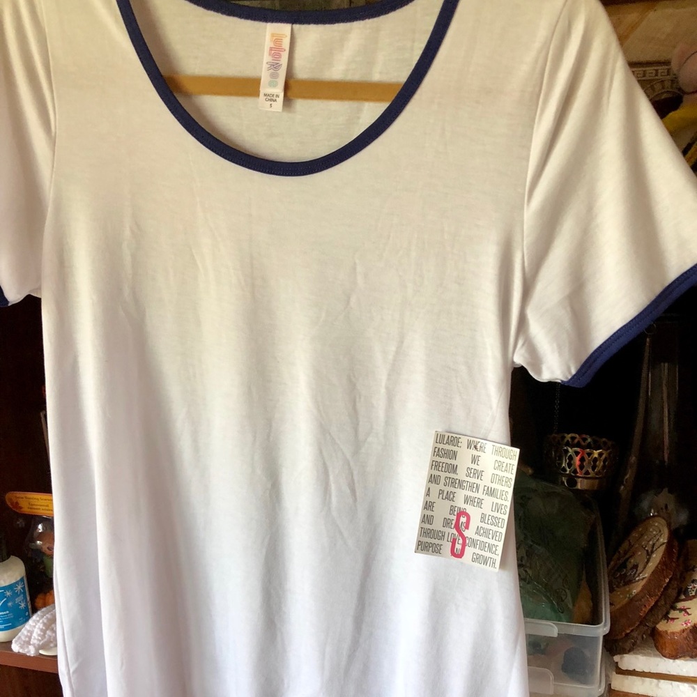 Lularoe Perfect T